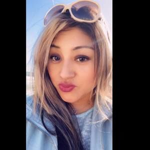 Meet your Posher, Erika elizabeth